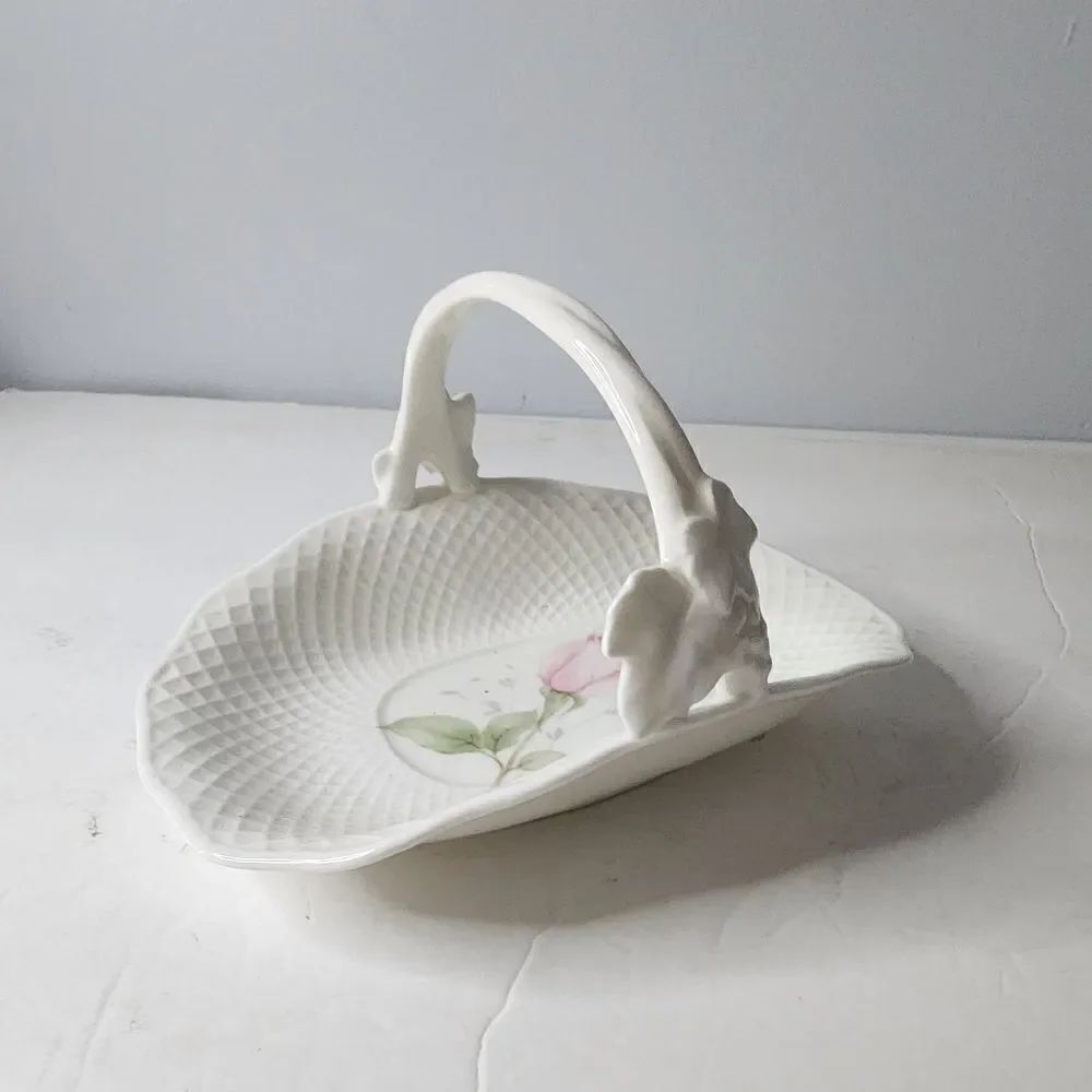 Mikasa April Rose Handled Basket